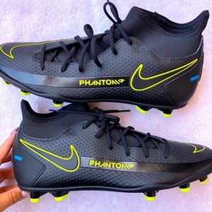 Mens Nike Soccer Shoes Size 9